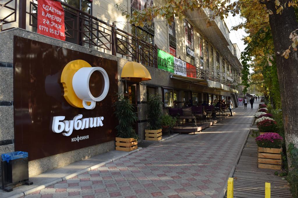 Apartment Kievskaya 114/2 Bişkek Dış mekan fotoğraf